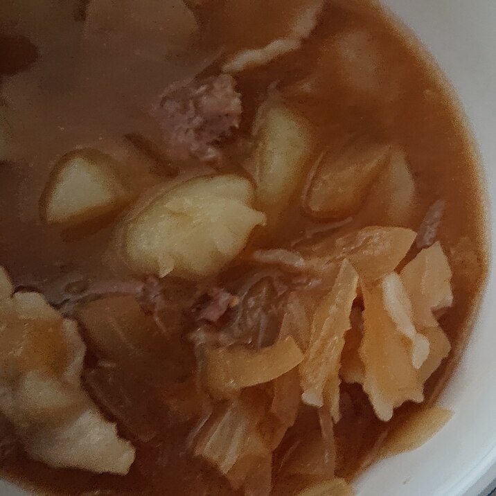 モチモチ餃子の皮で玉ねぎスープ
